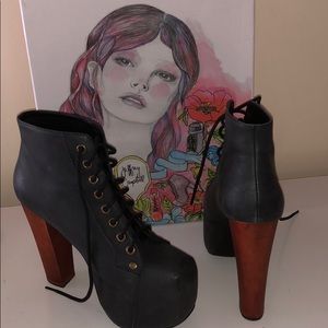 Jeffrey Campbell spiked litas